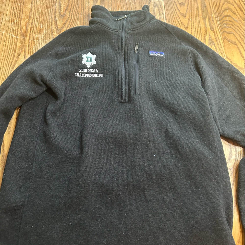 Patagonia Men's Black Quarter Zip Better Sweater. Dartmouth Skiing.